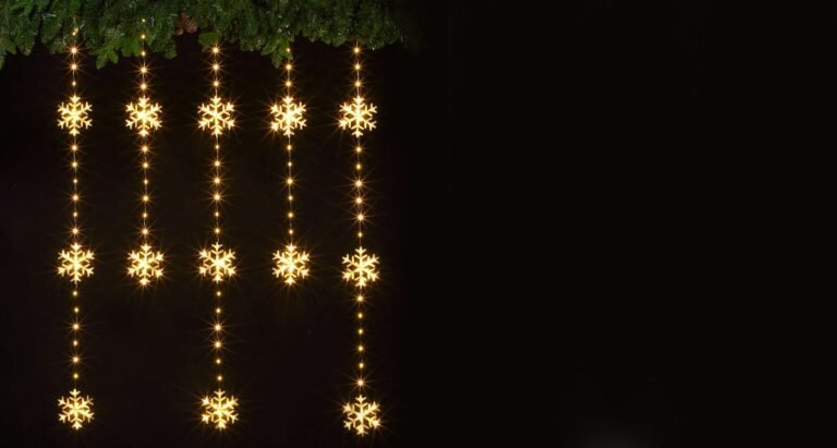 Noma 90cm x 1.2m 234 Warm White LED Snowflake Curtain Lights