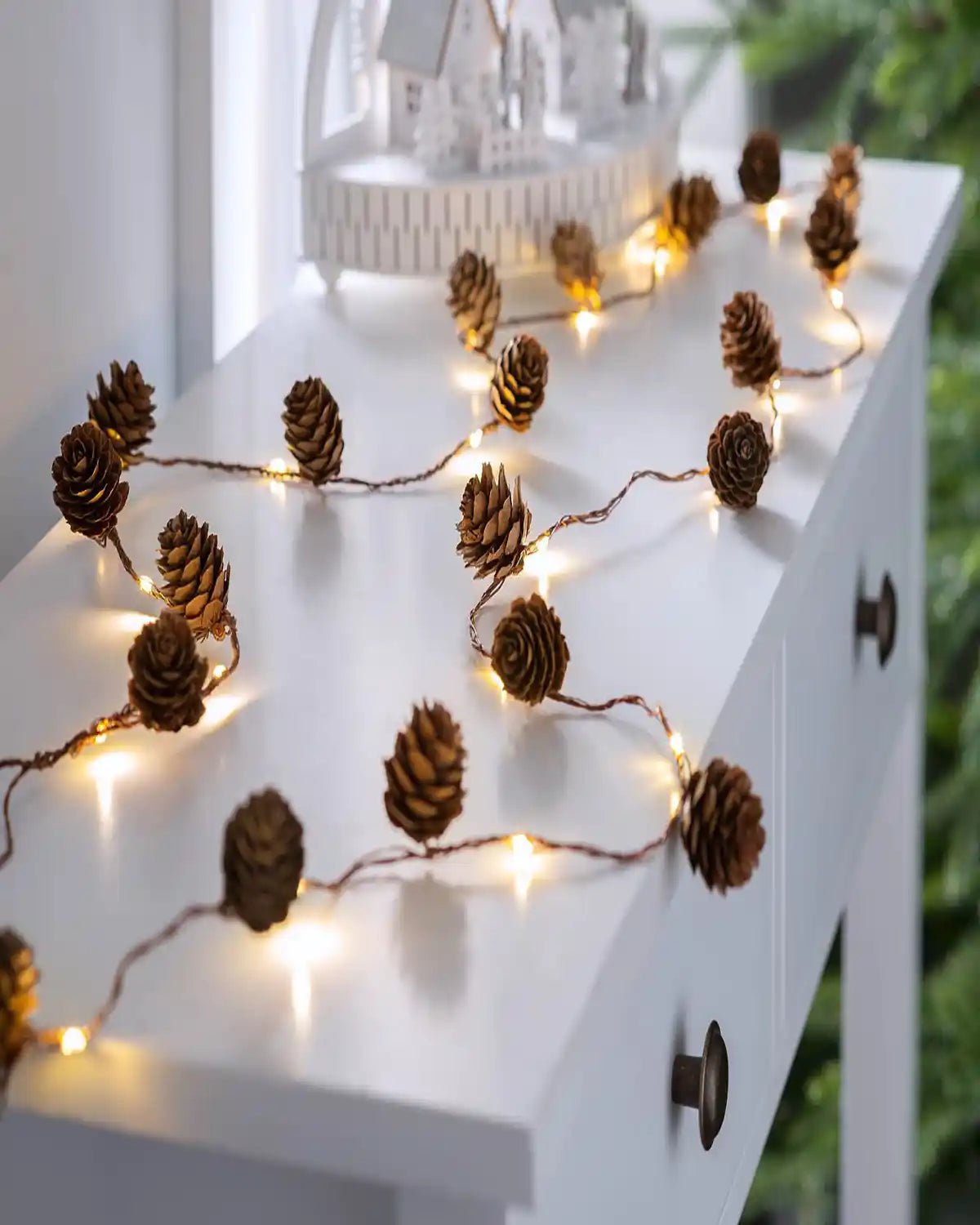 Pre-Lit 20 LED Pinecone Light String, 6 ft