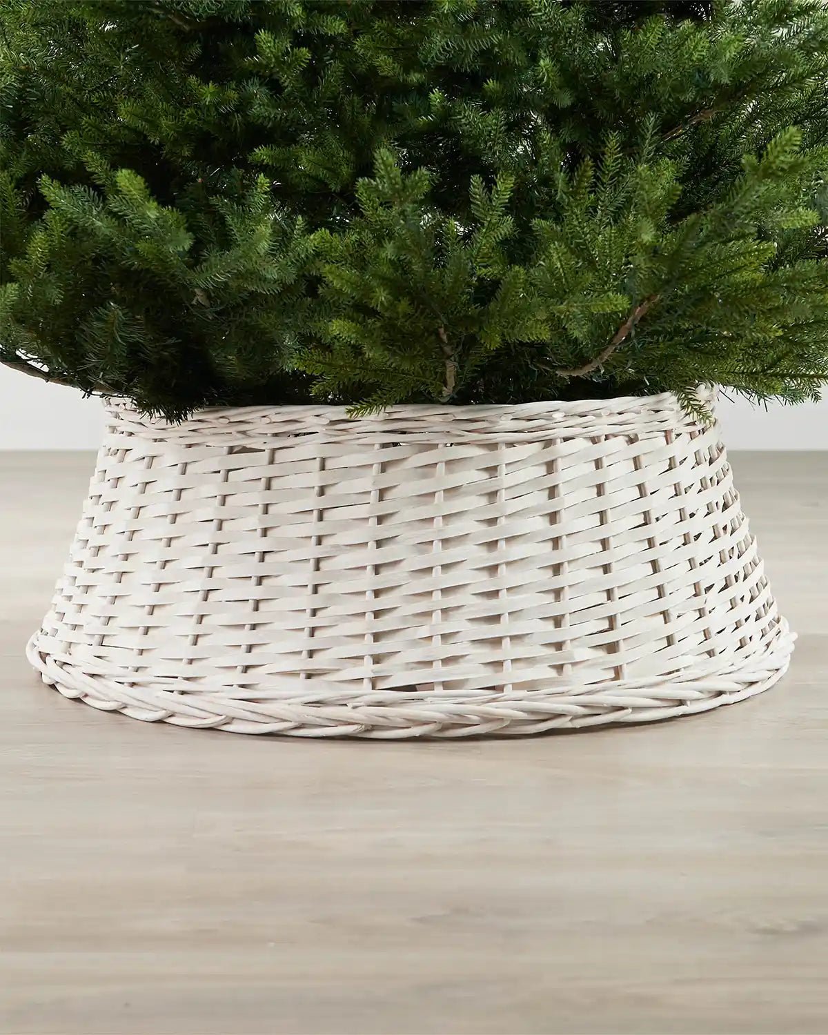 Wicker Tree Collar, Off-White, 70 cm — 70 cm / White