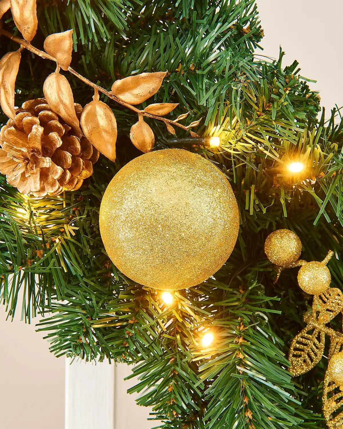 Pre-Lit Extra Thick Garland, Multi-Functional, Cream & Gold, 9 ft — Garland / Multi-Functional - Image 5