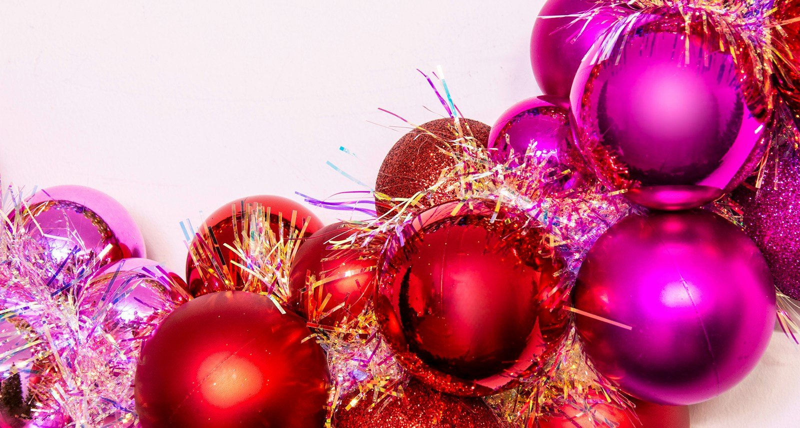 56cm Multicolour Shatterproof Bauble Wreath - Image 2