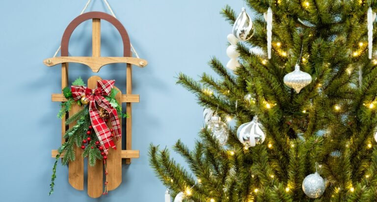 70cm Decorative Wooden Sled With Tartan Bow