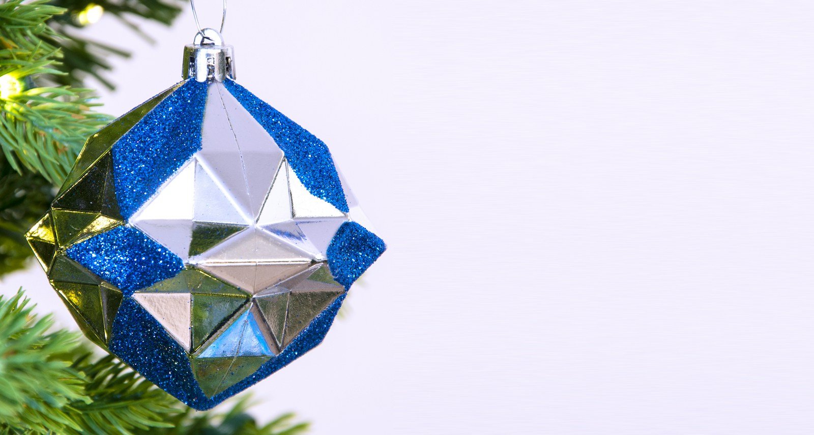 Midnight Frost Bauble 16pc Feature Set - Image 3