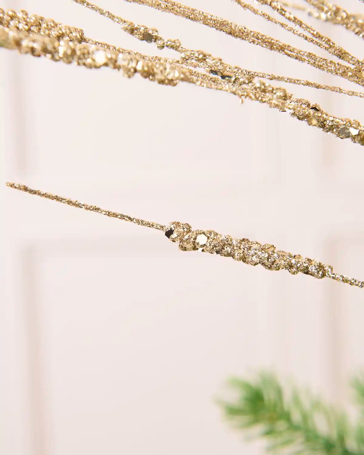 Glitter Wispy Spray, Latte, 100 cm - Image 4
