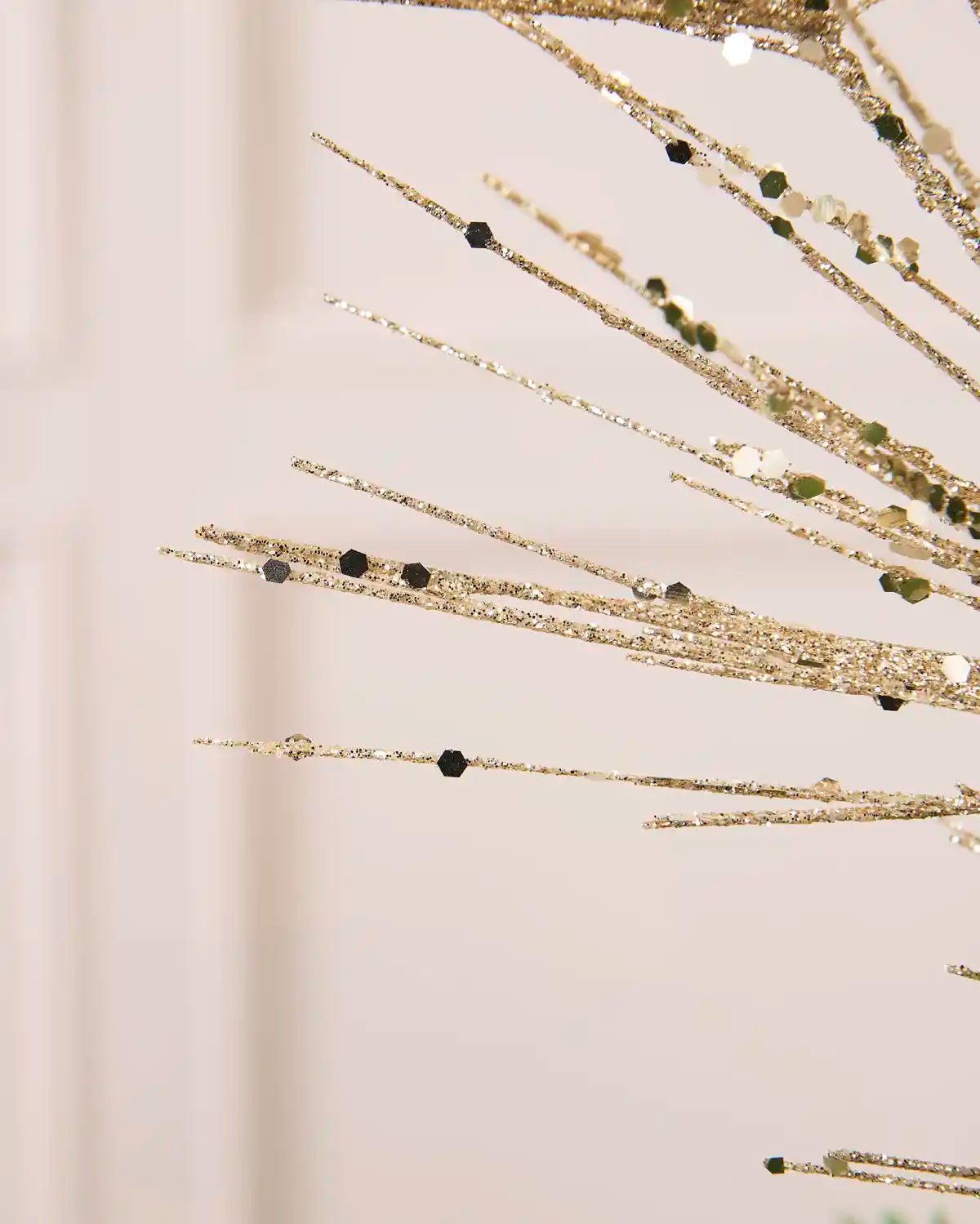 Glitter Firework Spray, Latte, 74 cm - Image 4