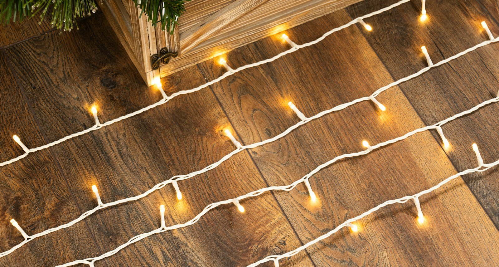 600 Multi-function LED Lights with White Cable - Warm White