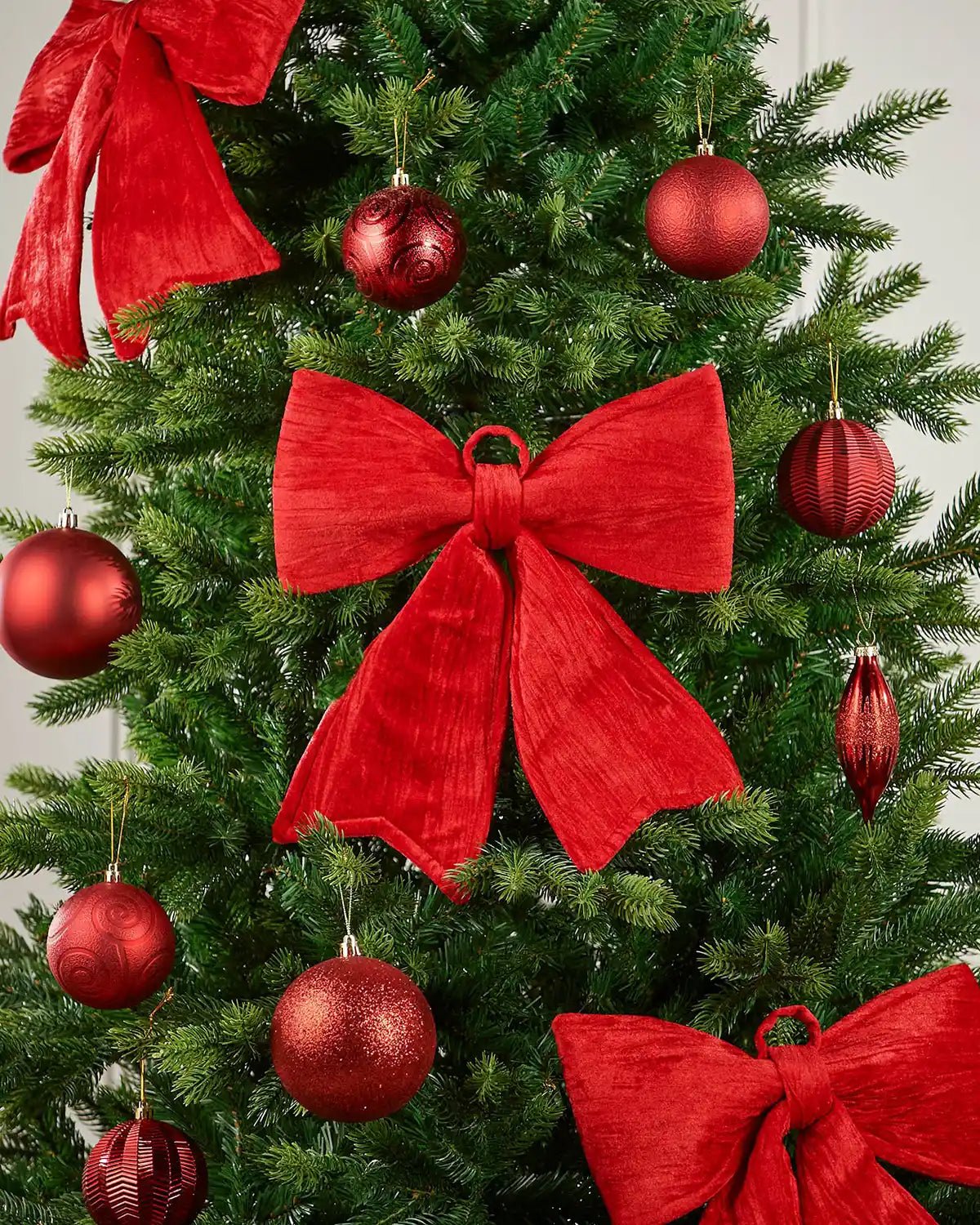 Vintage Velvet Christmas Bow, Red, 30 cm - Image 4