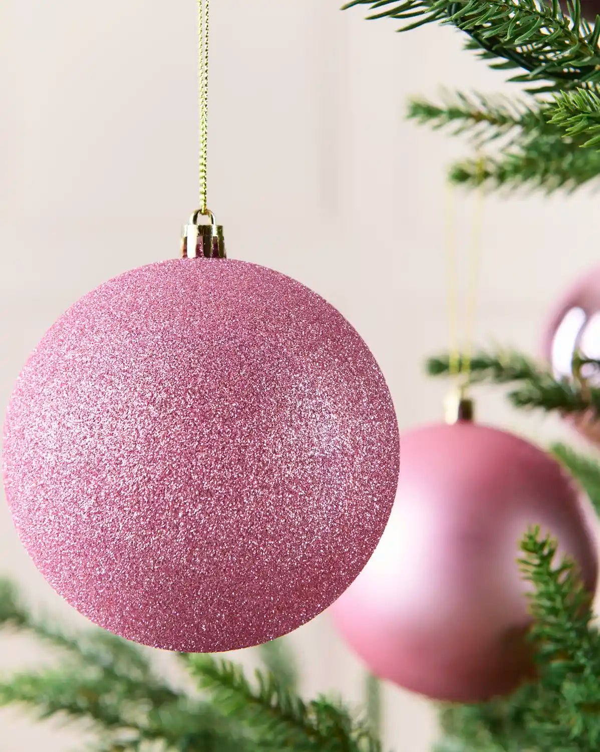 Set of 9 Shatterproof Baubles, Pink, 10 cm - Image 2