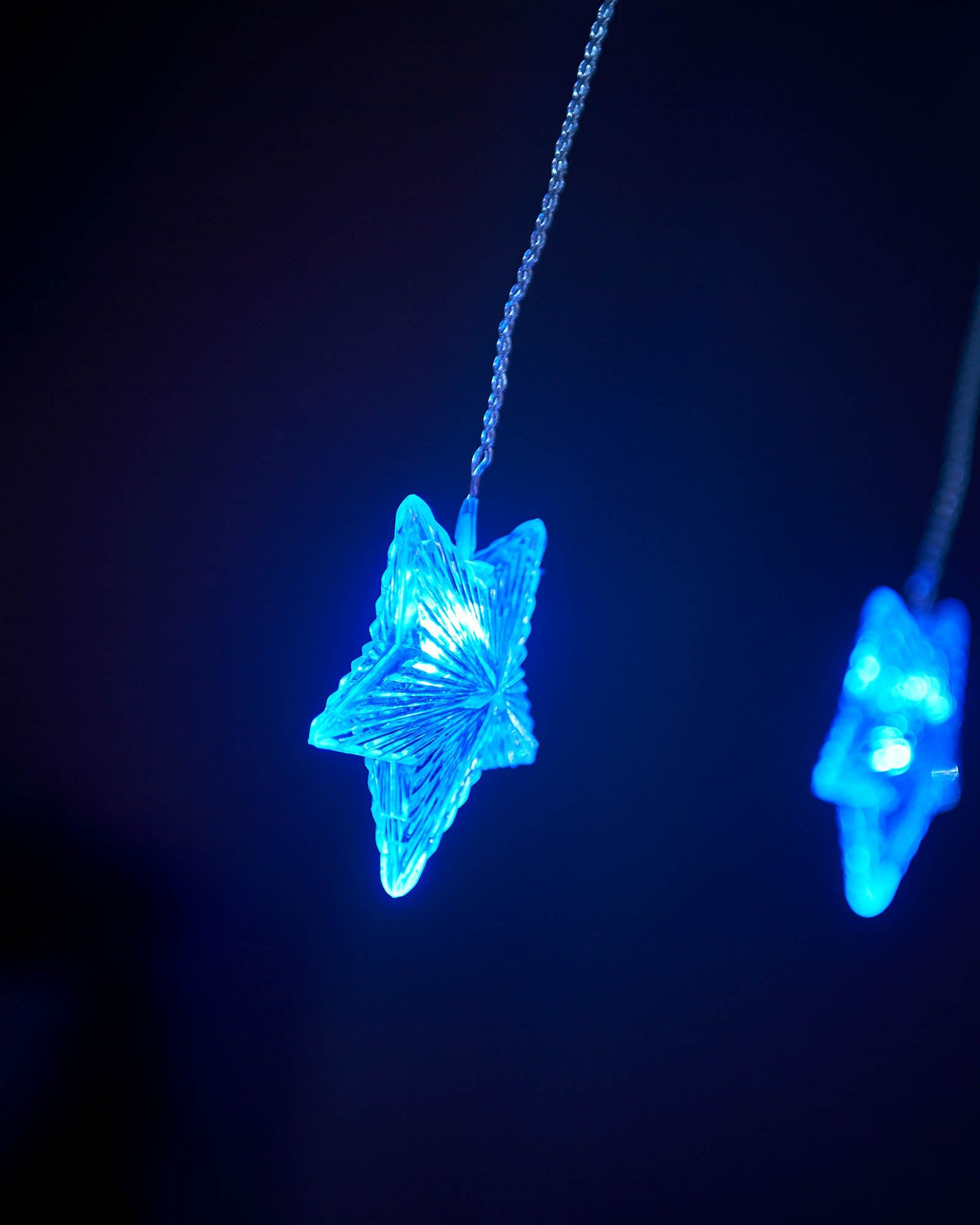 Star Curtain Net Lights, Blue and White, 1.2 m - Image 4