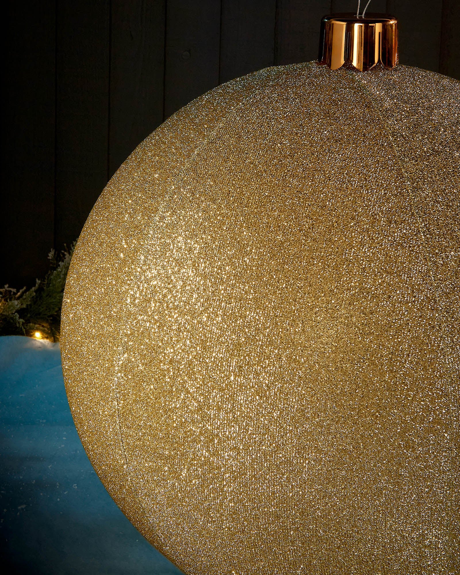 Inflatable Tinsel Christmas Bauble, Gold, 76 cm - Image 3