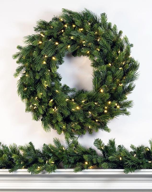 30" Scotch Pine Wreath - Clear LED - Image 3