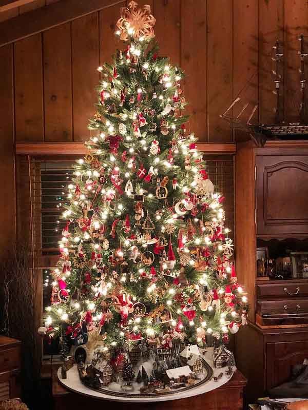 9' Stockton Spruce Tree-ColorChange 3mm LED PowerPole - Image 5
