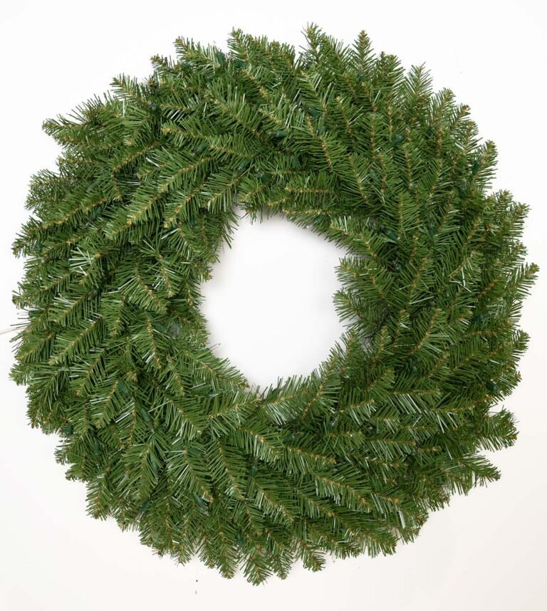 24" Ashton Spruce Wreath - Unlit